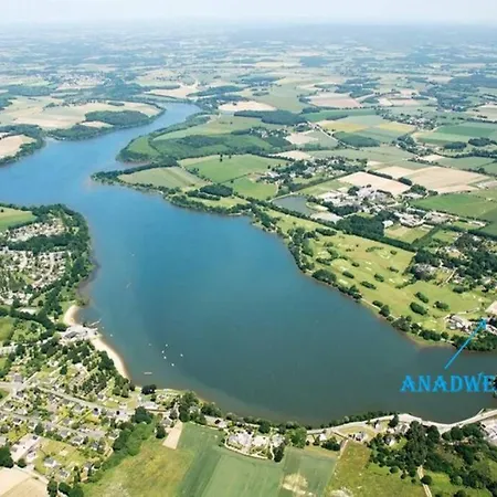 Cottage Anadwen Au Pied Du Lac Au Duc Et Son Golf Ploërmel Exterior foto