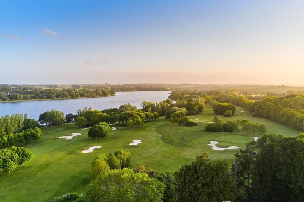 Holiday home Anadwen Au Pied Du Au Duc Et Son Golf *